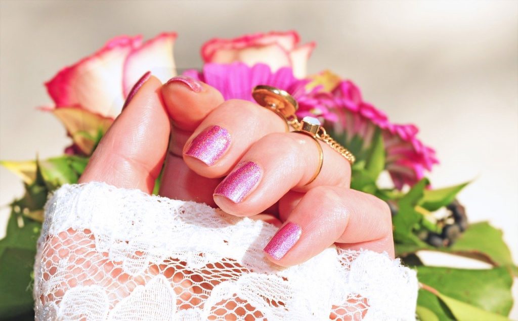 roses, pink, nail varnish